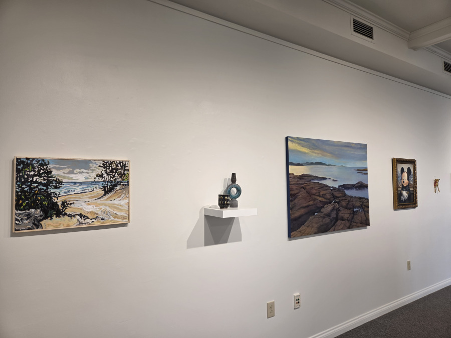 Image of gallery with artwork